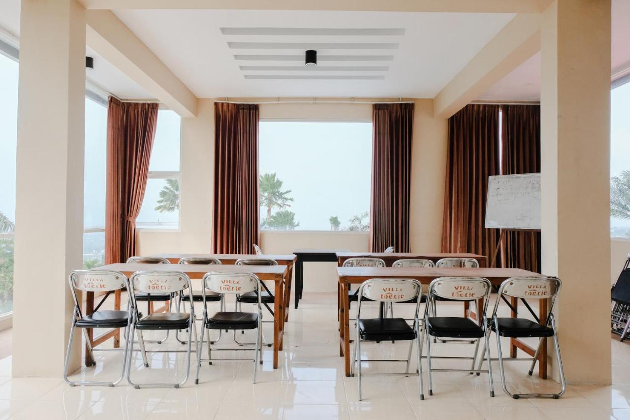 Oyo 803 Toetie Hotel Batu  Bagian luar foto
